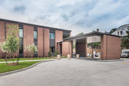 Chateau de Notre Dame's Beautiful Building