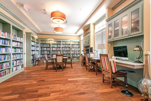St. Anthony Gardens' Library and Concierge