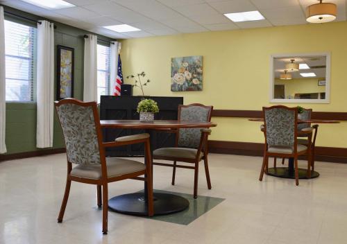 St. Anthony Community Care Center Dining Room